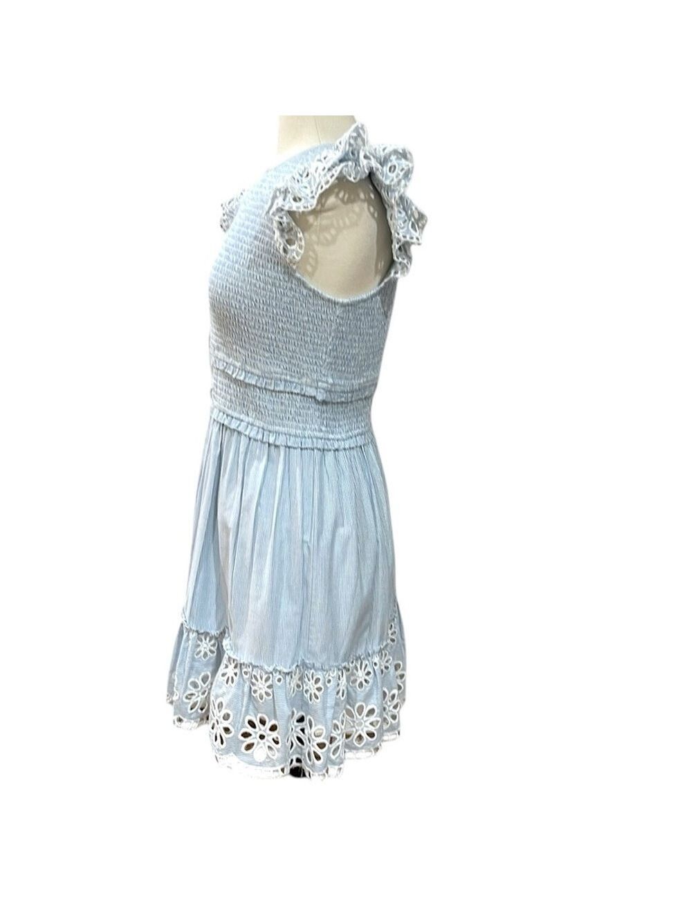 SAYLOR Zinnia Smocked Eyelet Mini Dress Yankee Pinstripe SZ M Blue White - Picture 6 of 10